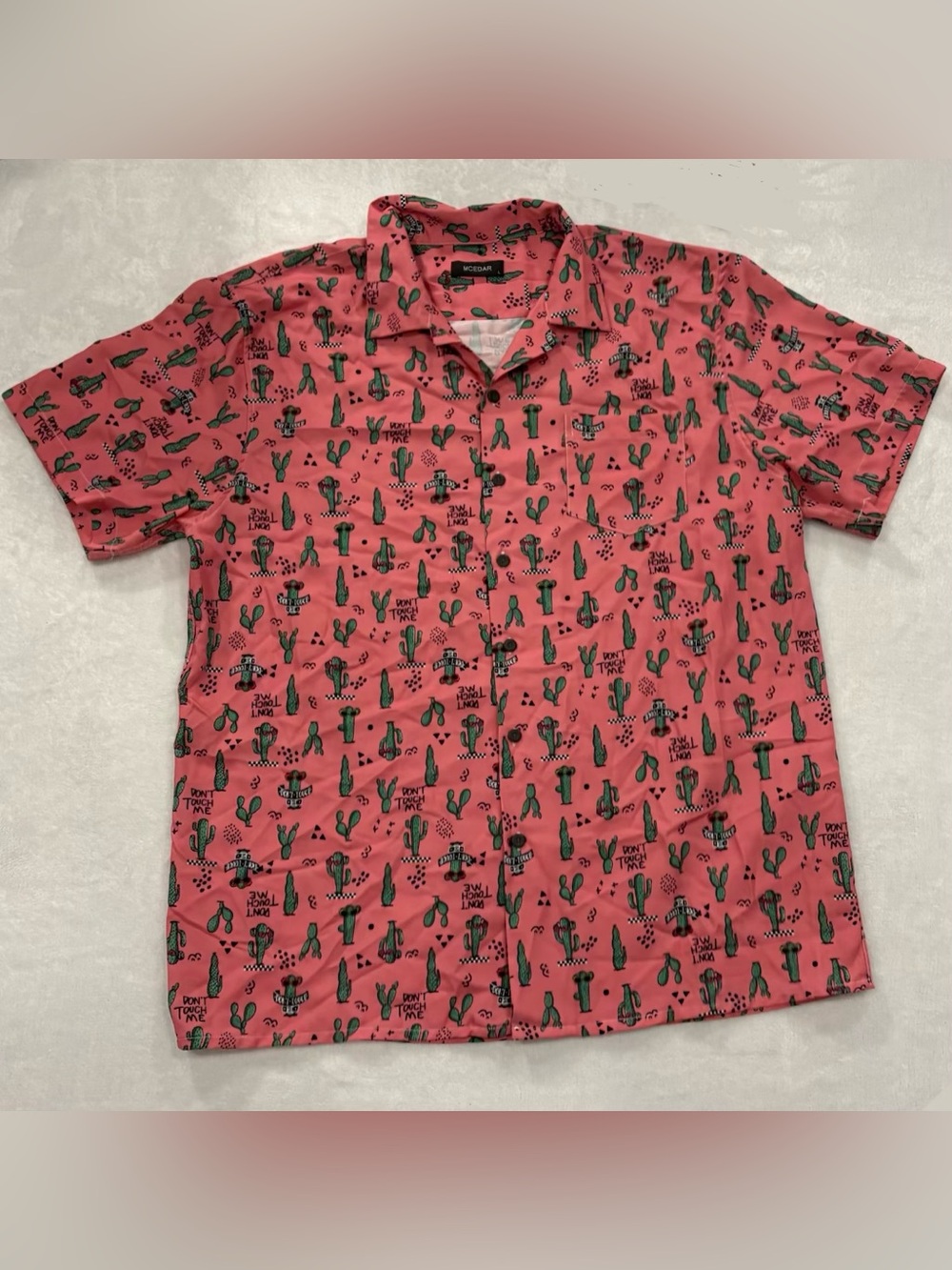 MCEDAR Pink Don’t Touch Me Cactus Print Short Sleeve Button Up Shirt Mens Size L